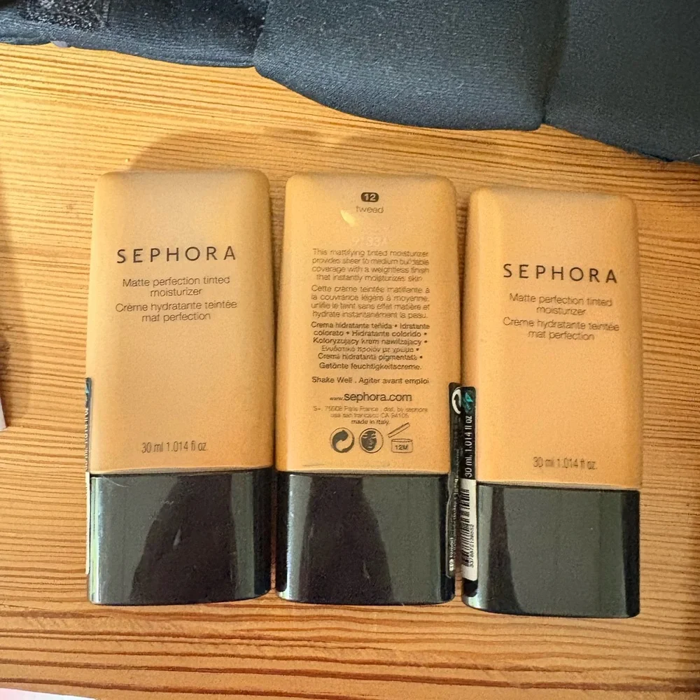 Sephora Matte Perfection Tinted Moisturizer- Tweed - Picture 2 of 6
